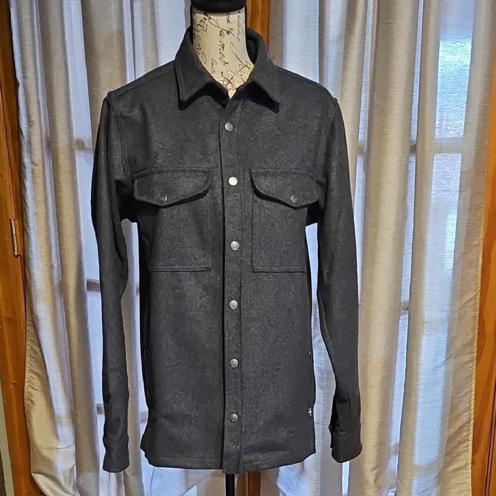 Fajall Raven Men's Gray Button-Up Jacket
